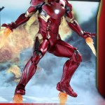 Hot Toys Civil War Iron Man Mark 46 Die-Cast Figure!