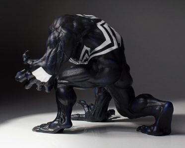 gentle giant venom statue