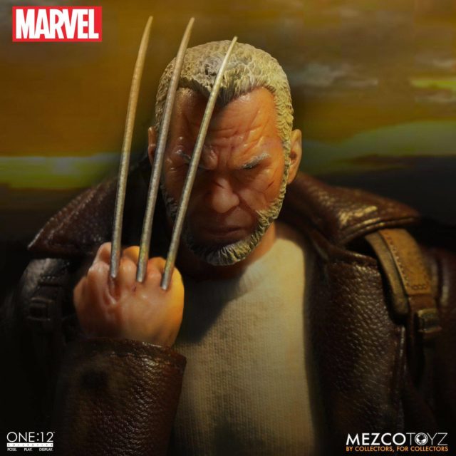 Old Man Logan Mezco Figure Holding Up Claws