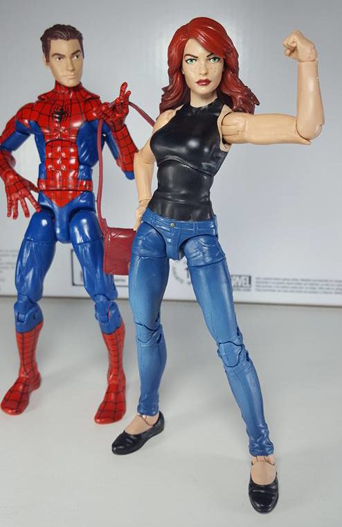 Marvel Legends Mary Jane Spider-Man Two-Pack In-Hand Photos! - Marvel Toy  News