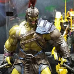 SDCC 2017: Hot Toys Gladiator Hulk & Thor Ragnarok Loki!