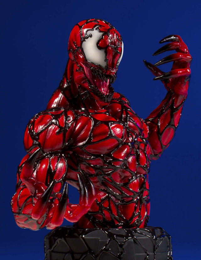 Gentle Giant Carnage Mini Bust Close-Up