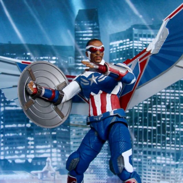 Diamond Select Falcon Captain America Sam Wilson Figure