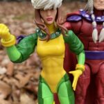 REVIEW: X-Men Marvel Legends Age of Apocalypse Rogue Figure (AOA Colossus Series)
